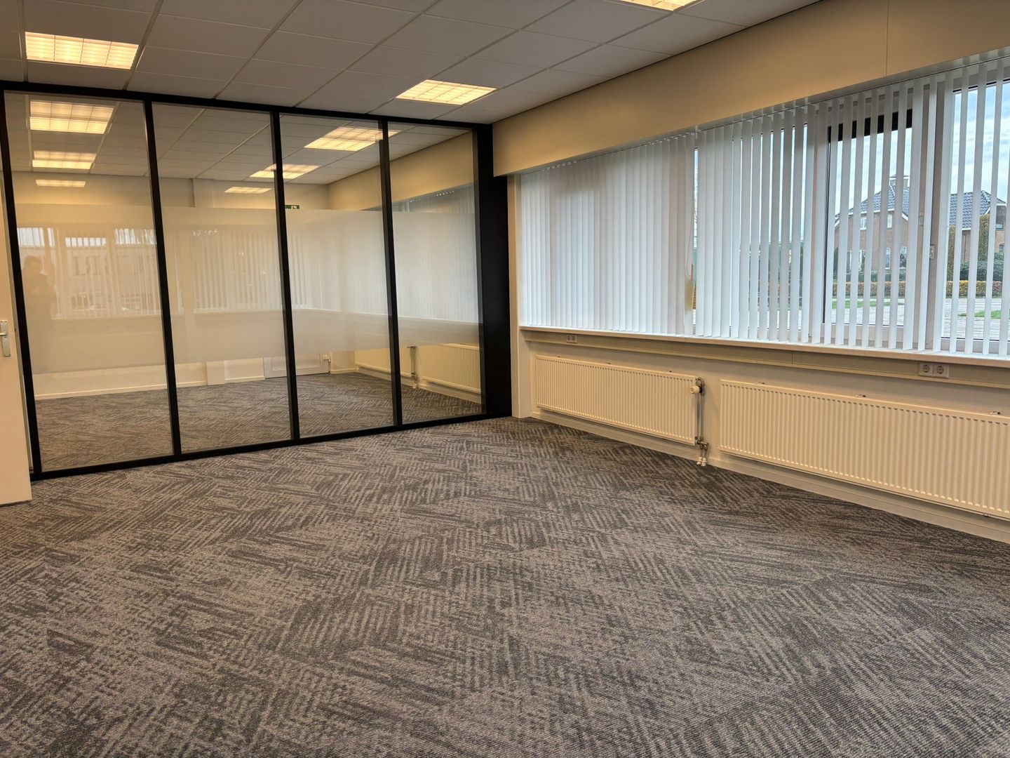 Bekijk foto 2 van Bredeweg 4-B