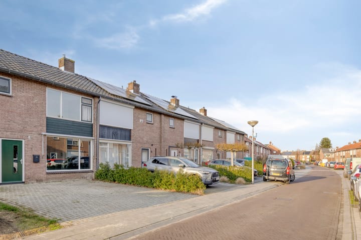 Foto 2 van Leeuwerikstraat 7