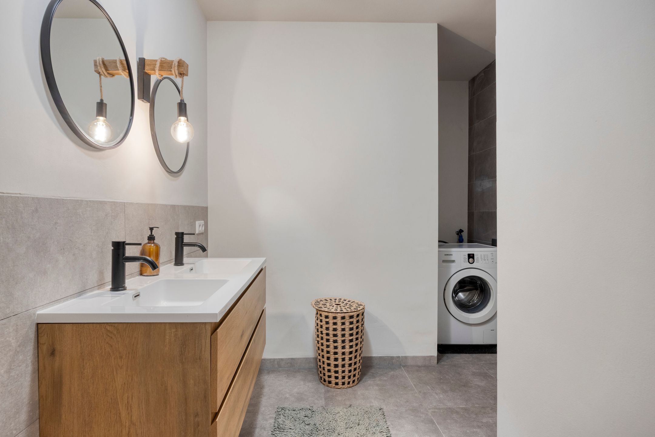 Foto 18 van Heinsbergerweg 54