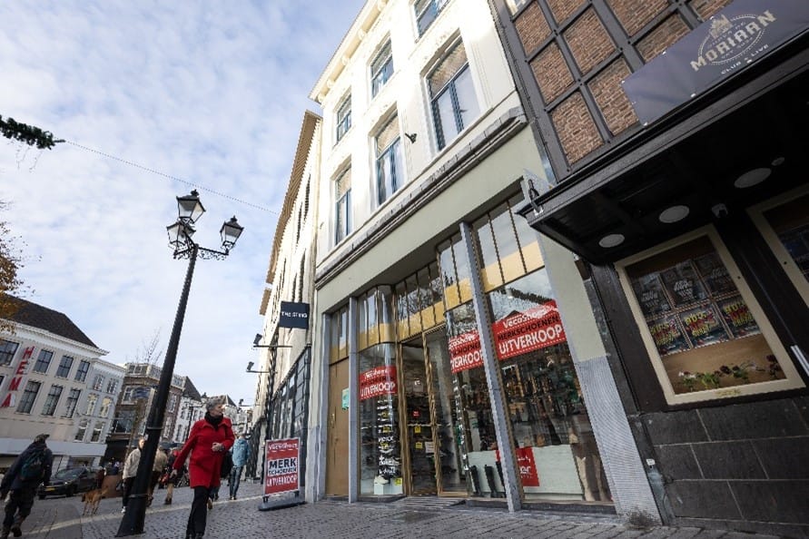 View photo 4 of Markt 87