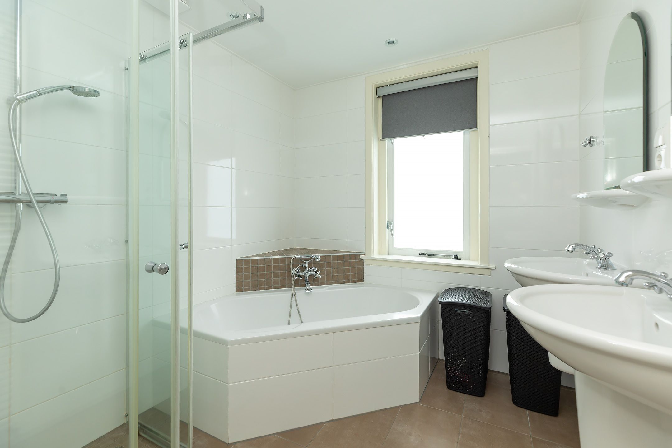 Foto 24 van Eemnesserweg 224