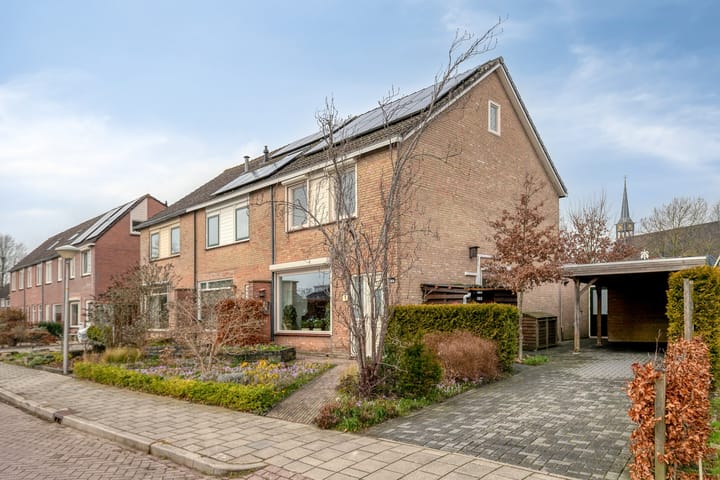 Photo 41 of Burgemeester Kuiperslaan 78