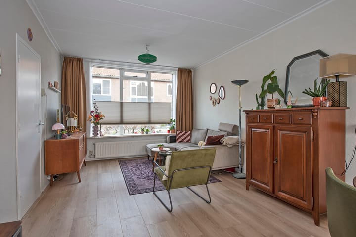 Terraced House with 3 Bedrooms and 10 Solar Panels — 19