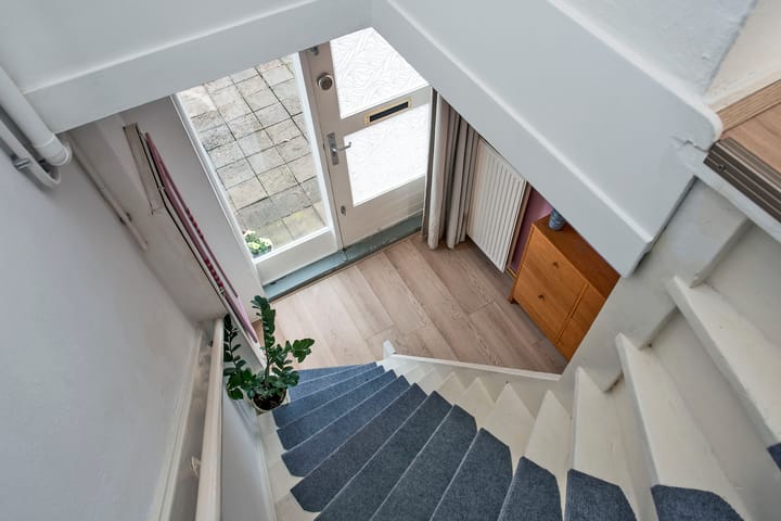 Terraced House with 3 Bedrooms and 10 Solar Panels — 27