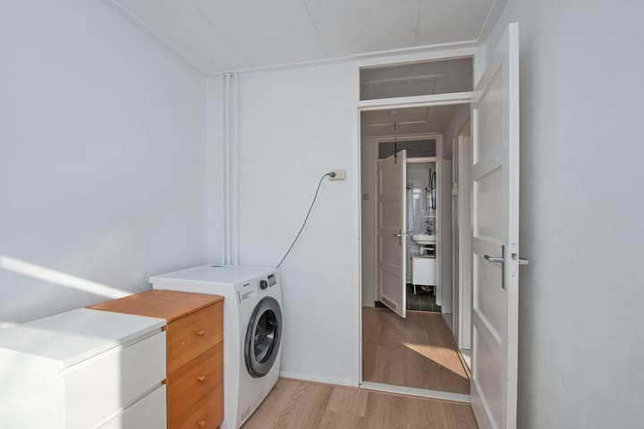 Terraced House with 3 Bedrooms and 10 Solar Panels — 43