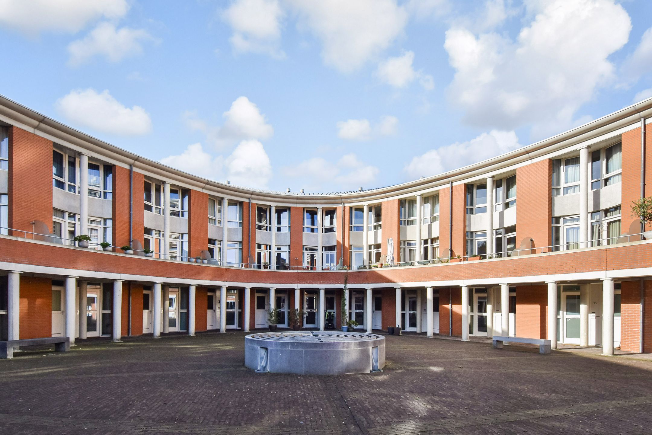 Foto 6 van Bocht van Guinea 38