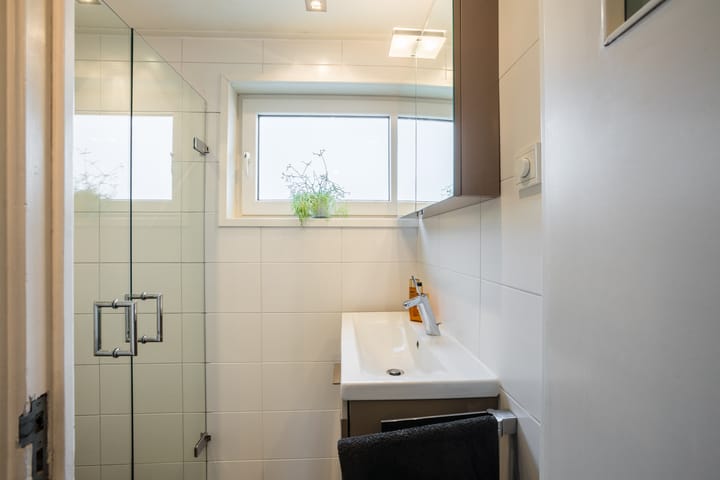 Move-in ready corner house with sunny south-facing garden in Westenholte — 47