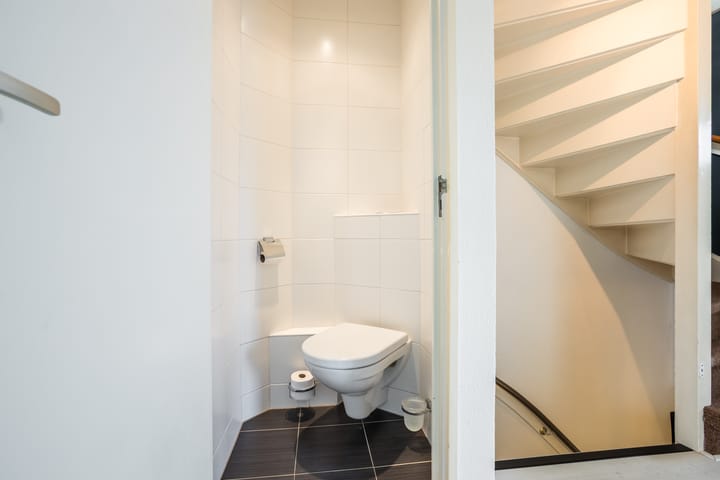 Move-in ready corner house with sunny south-facing garden in Westenholte — 51