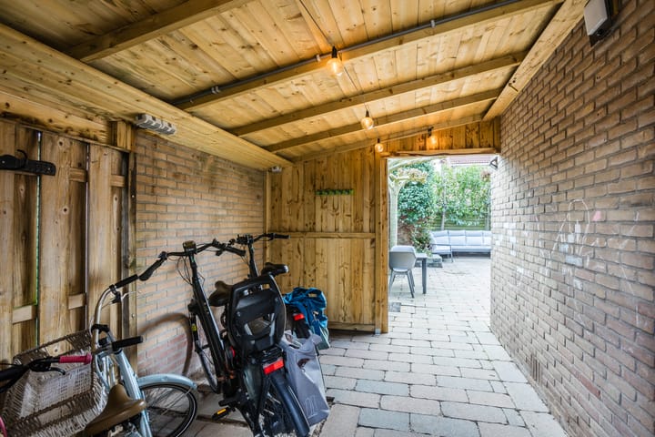 Move-in ready corner house with sunny south-facing garden in Westenholte — 63