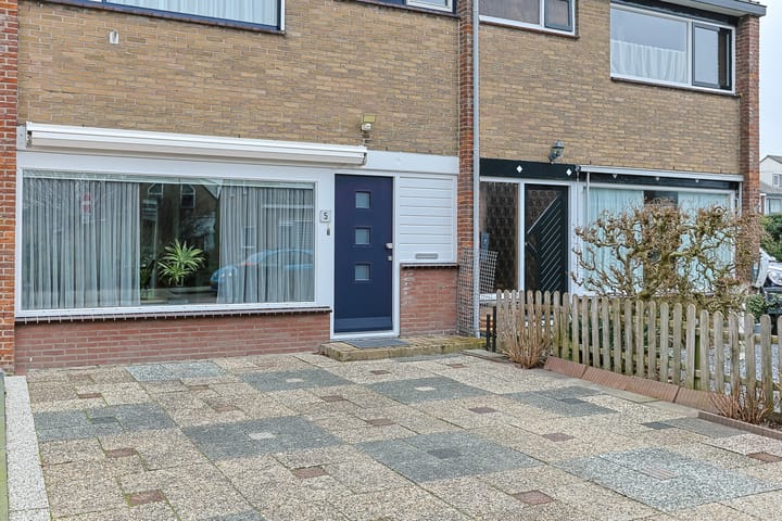 Photo 2 of Margrietlaan 5