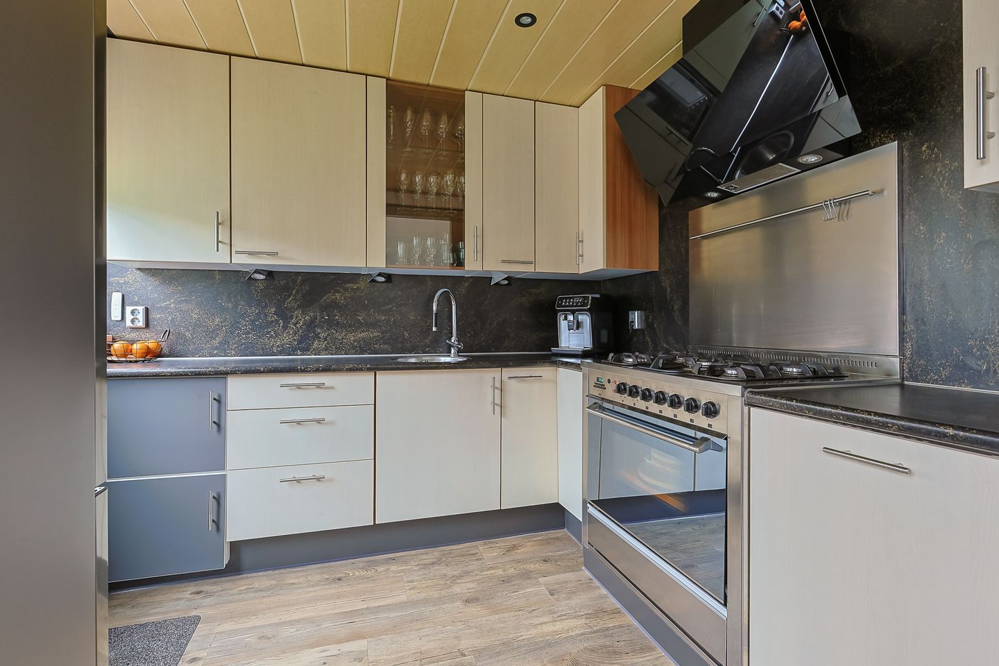 Foto 14 van Margrietlaan 5