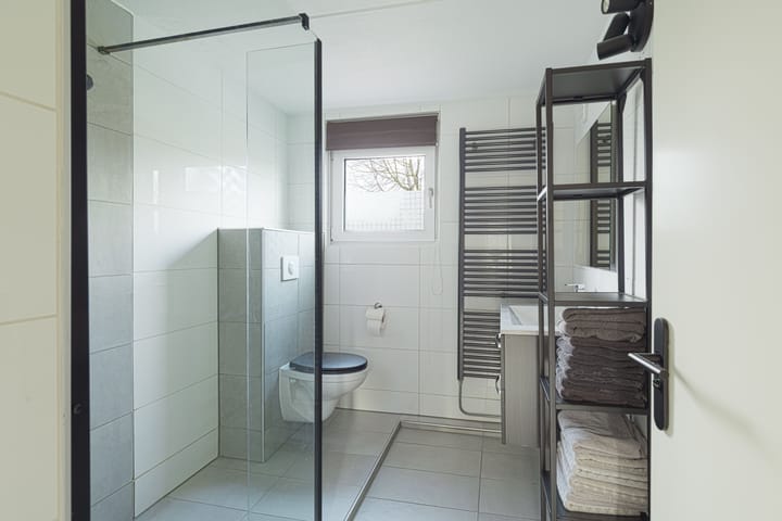 Photo 4 of Reiger 47