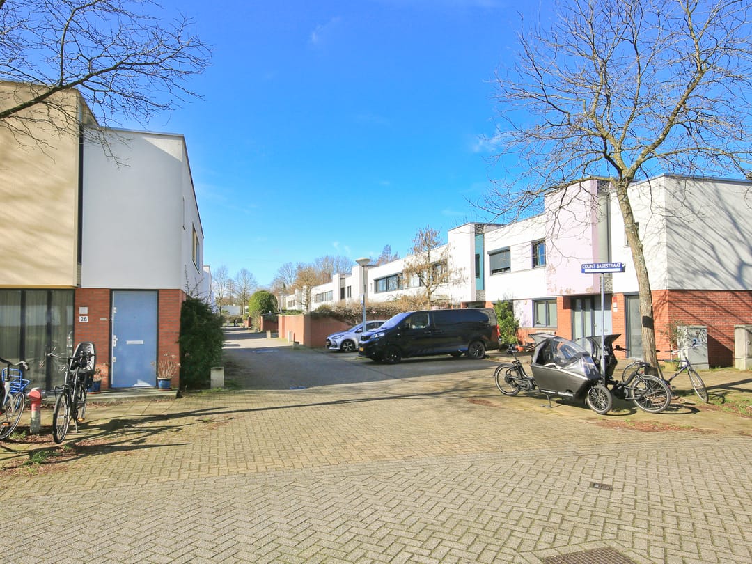 Foto 53 van Count Basiestraat 22