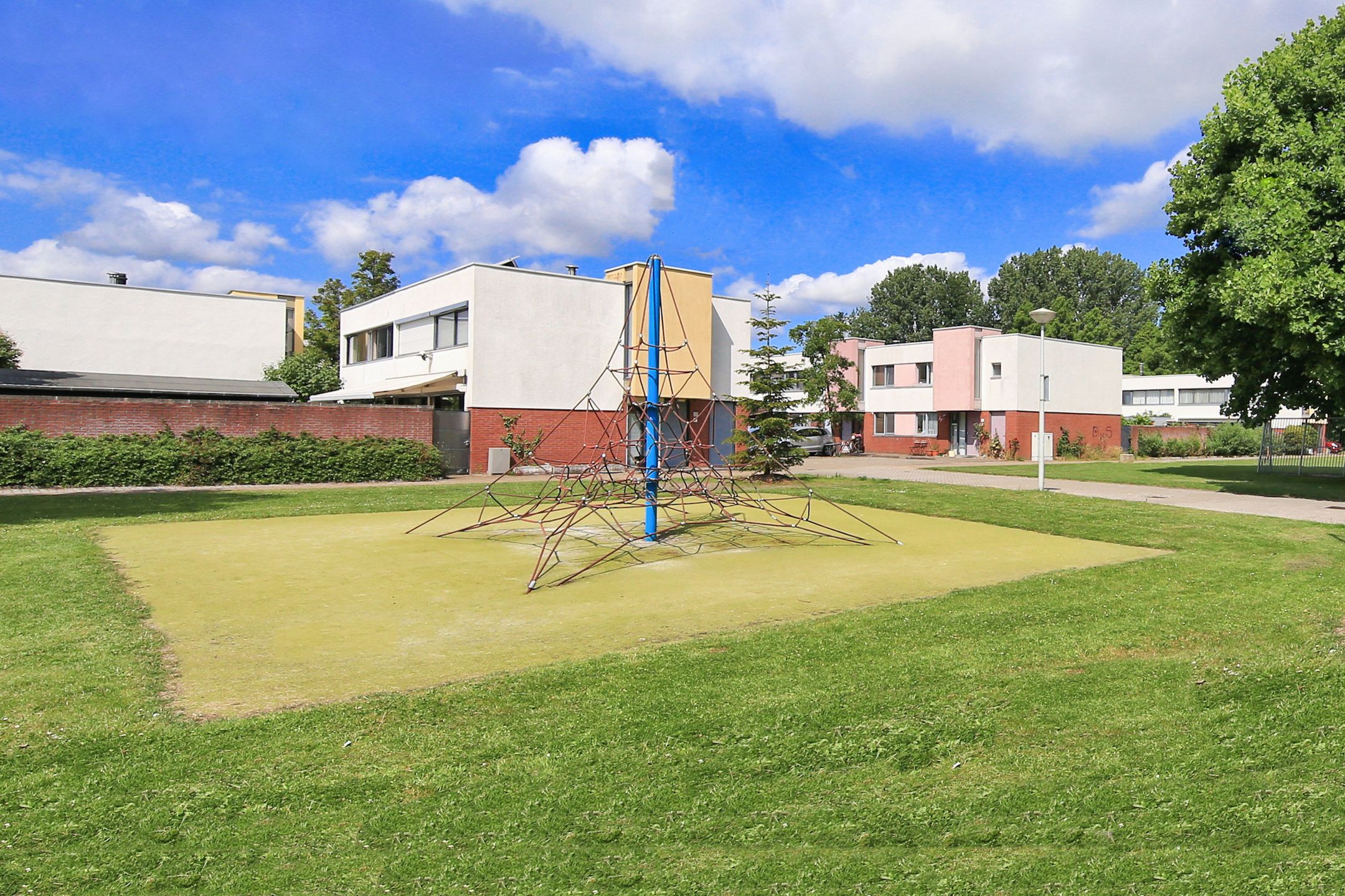 Foto 54 van Count Basiestraat 22