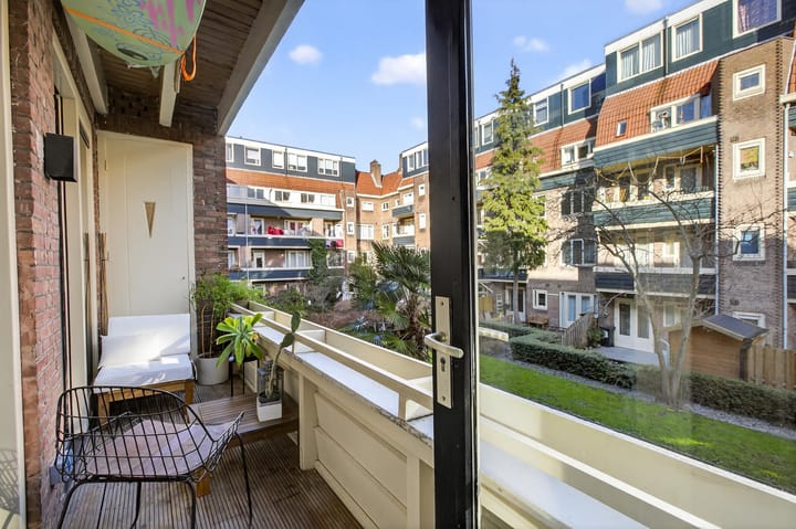 Foto 25 van Henriëtte Ronnerstraat 11-1