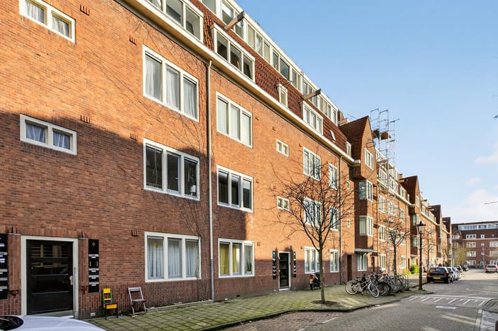 Foto 31 van Henriëtte Ronnerstraat 11-1