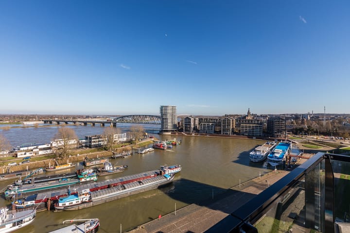 Photo 4 of Waalbandijk 409