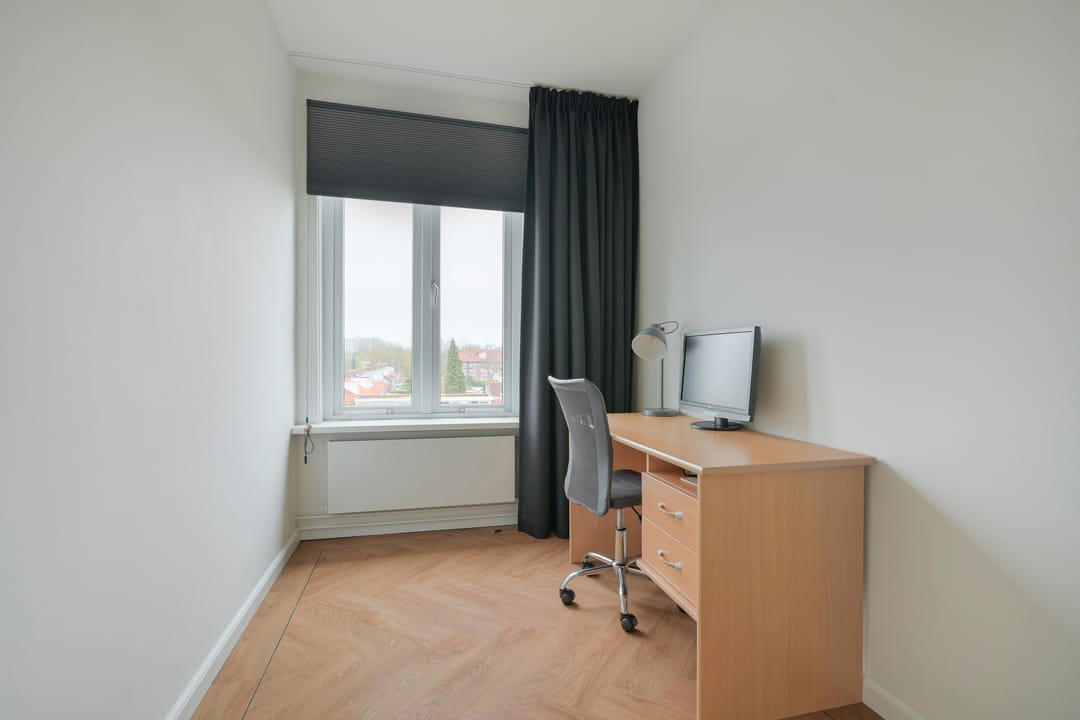 Photo 43 of Graaf Hendrik III laan 127-C