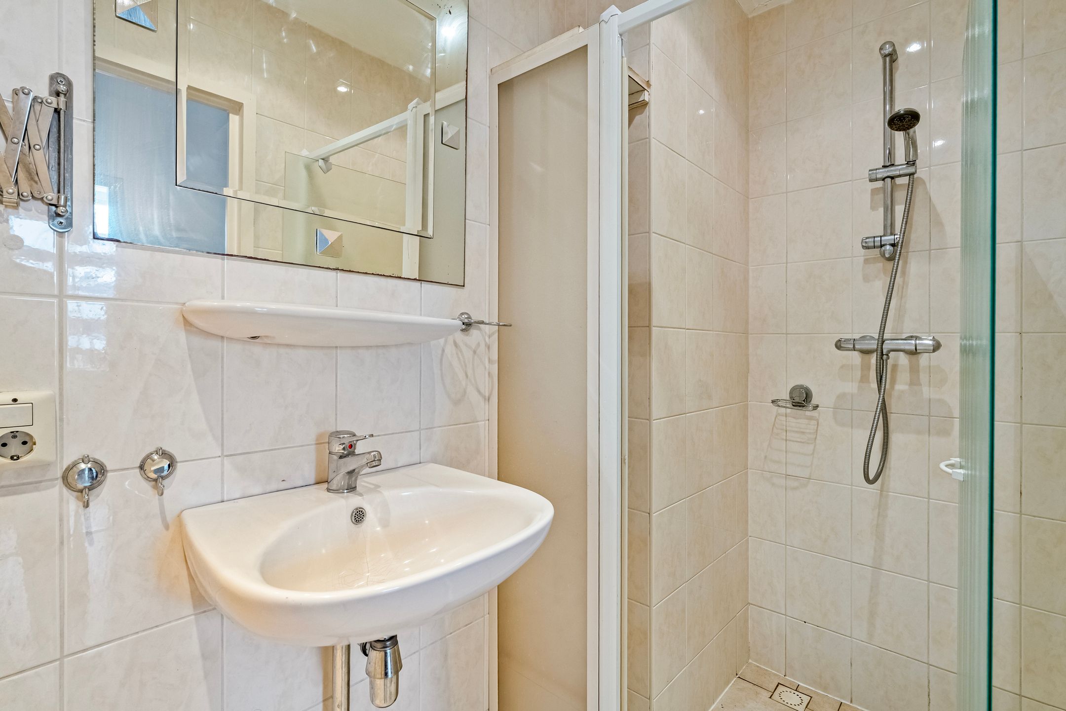 Foto 12 van Meindert Hobbemastraat 32