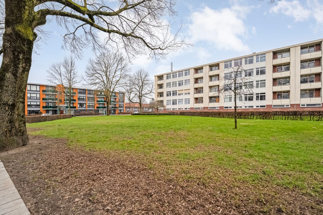 Foto 22 van Meindert Hobbemastraat 32