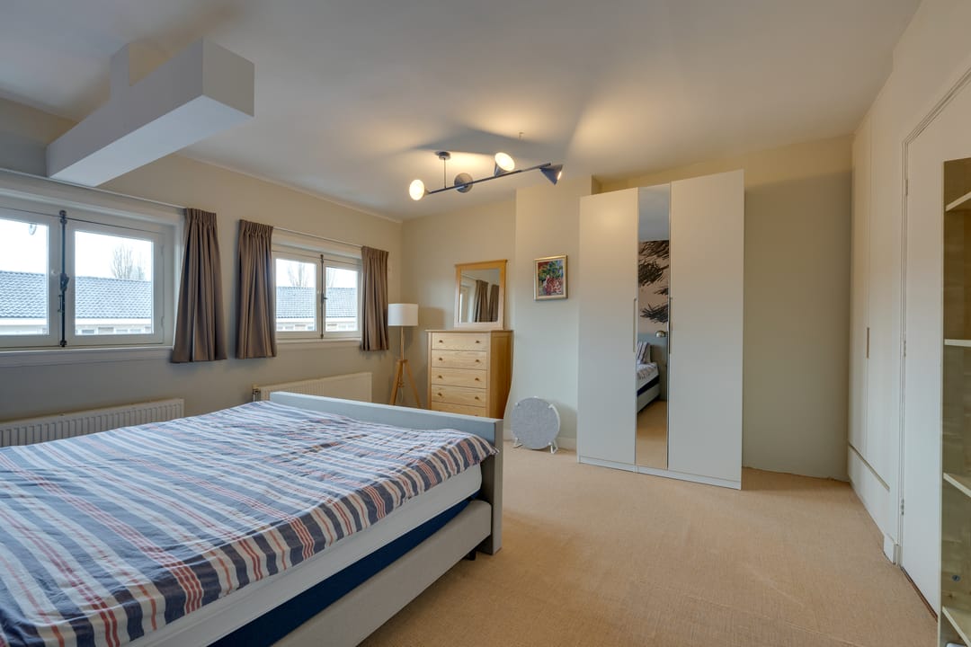 Foto 37 van Waalstraat 118-3