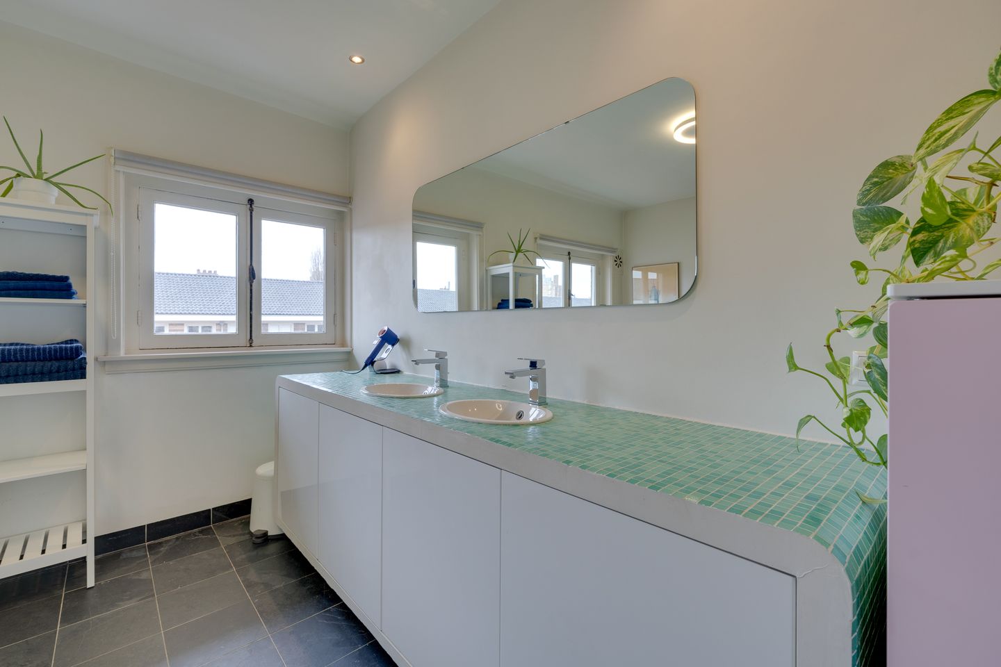 Foto 49 van Waalstraat 118-3