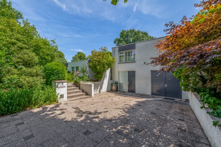 Spacious detached villa with large garden in Eersel Molenakkers — 80