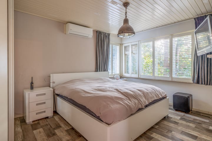 Spacious detached villa with large garden in Eersel Molenakkers — 58