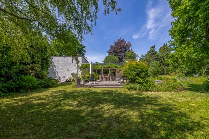 Spacious detached villa with large garden in Eersel Molenakkers — 98