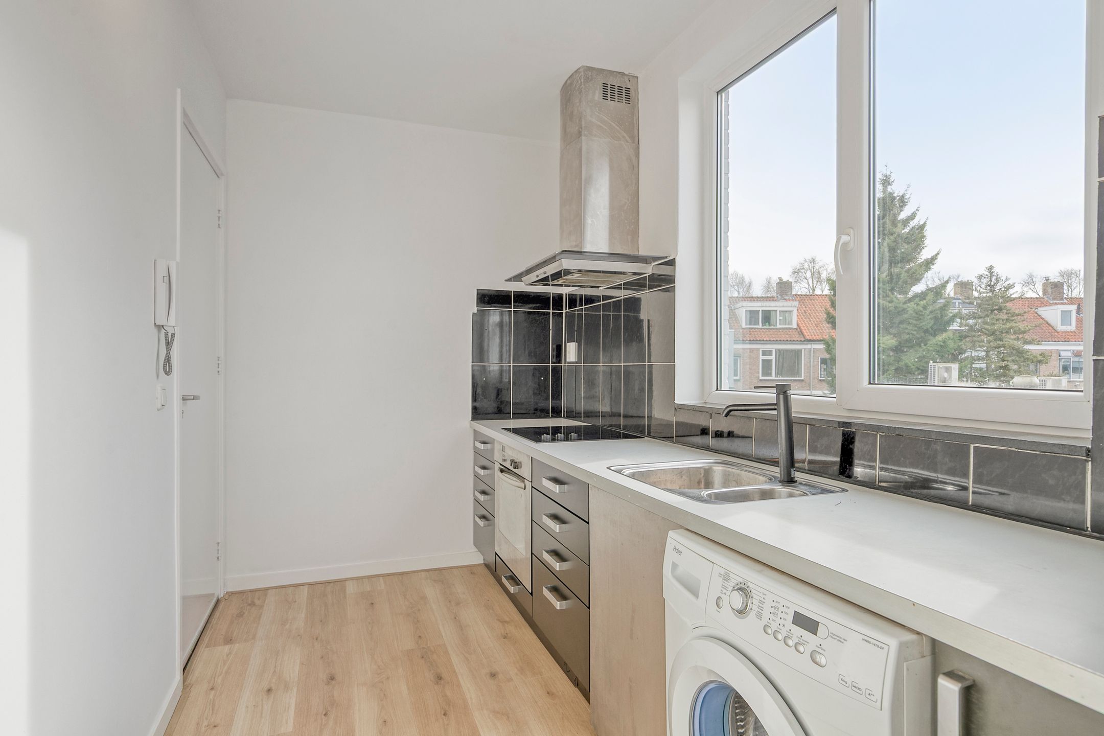 Photo 6 of Heuvelstraat 177