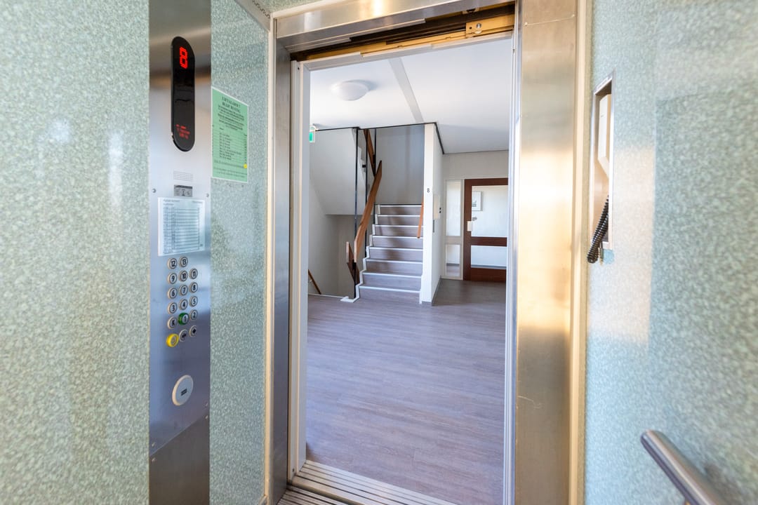 Photo 23 of Generaal Foulkesweg 223