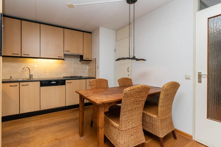 Bright 3-room corner apartment with spacious balcony in Kerkelanden — 17