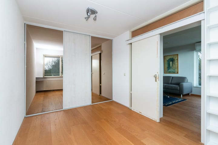 Bright 3-room corner apartment with spacious balcony in Kerkelanden — 21