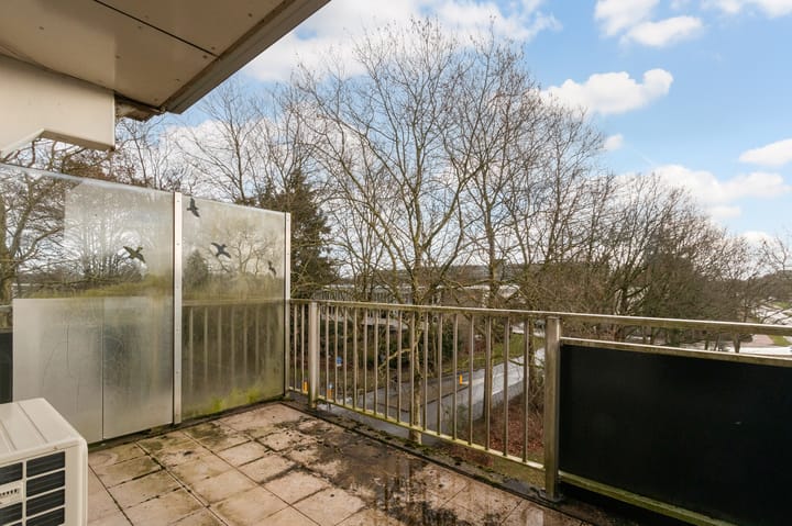 Bright 3-room corner apartment with spacious balcony in Kerkelanden — 29