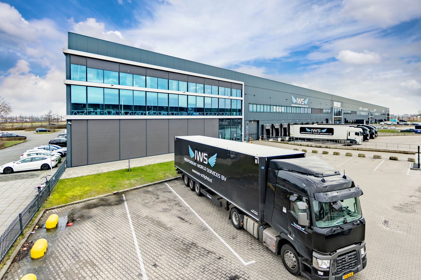 Bekijk foto 2 van Changiweg 1