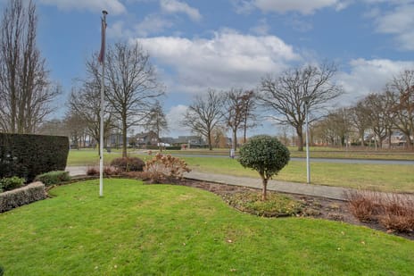 Wiekslagen 40 secondary image