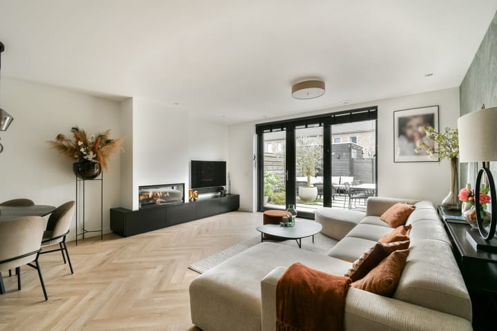 Photo 2 of De Gasperilaan 29