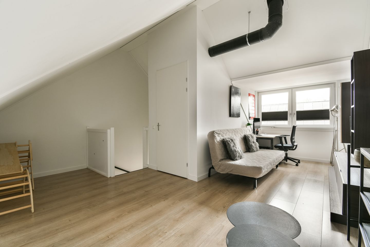 Foto 29 van De Gasperilaan 29