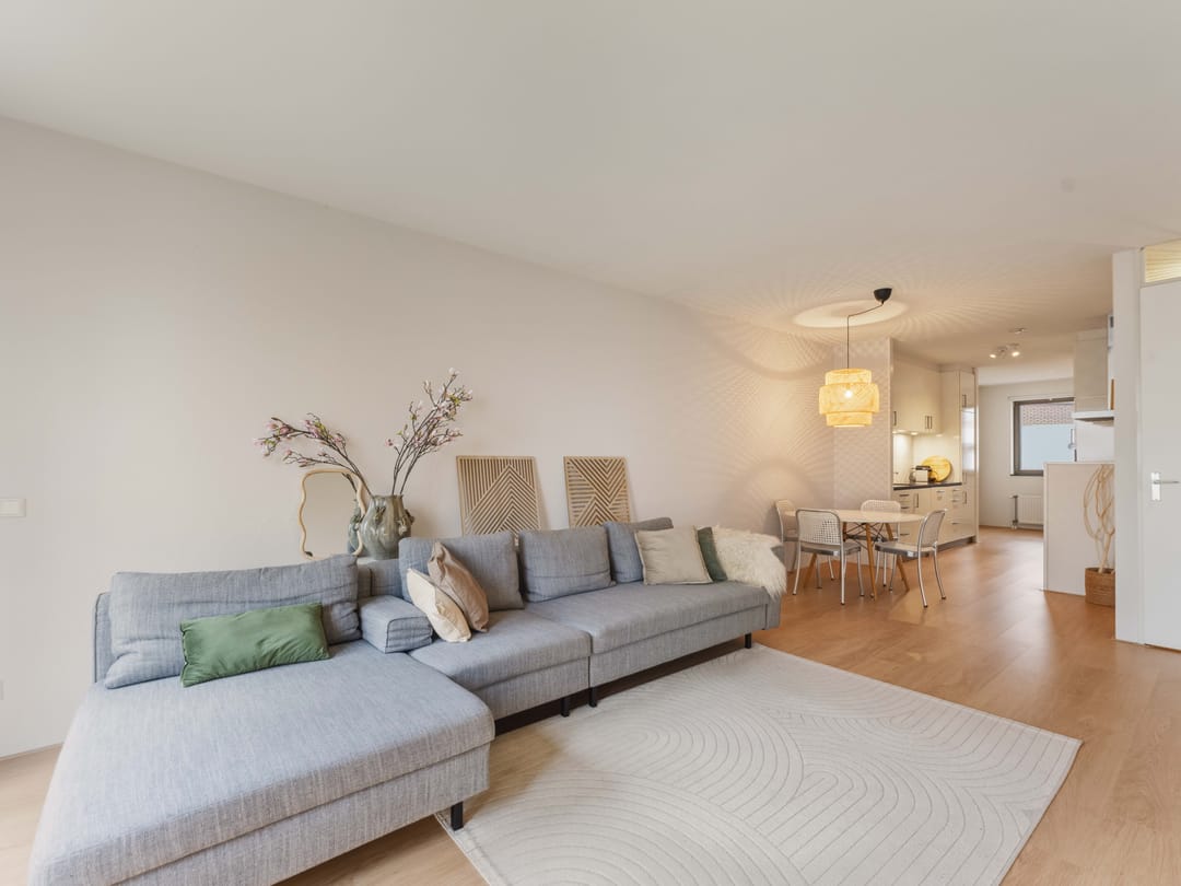 Photo 7 of Glenn Millerpad 12