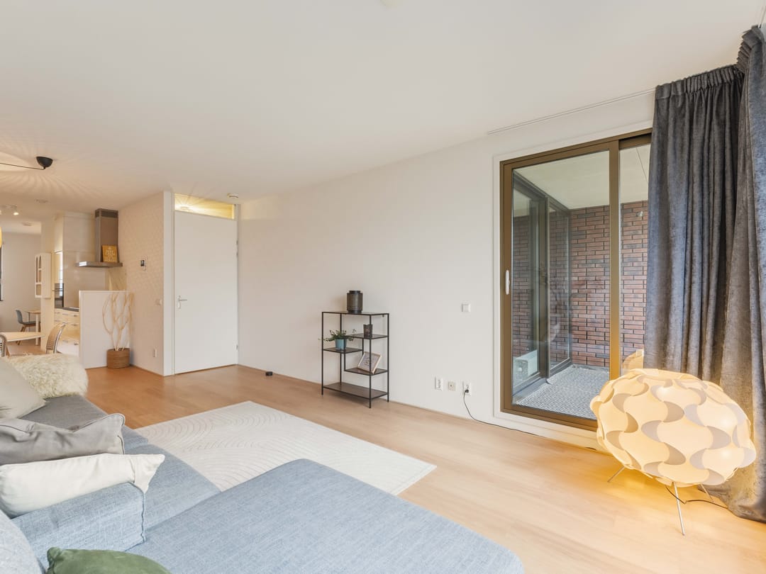 Photo 8 of Glenn Millerpad 12