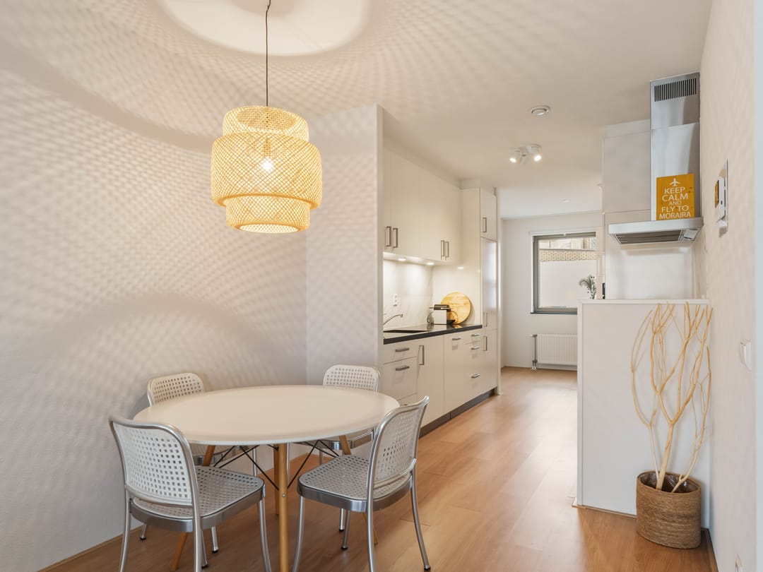 Photo 11 of Glenn Millerpad 12