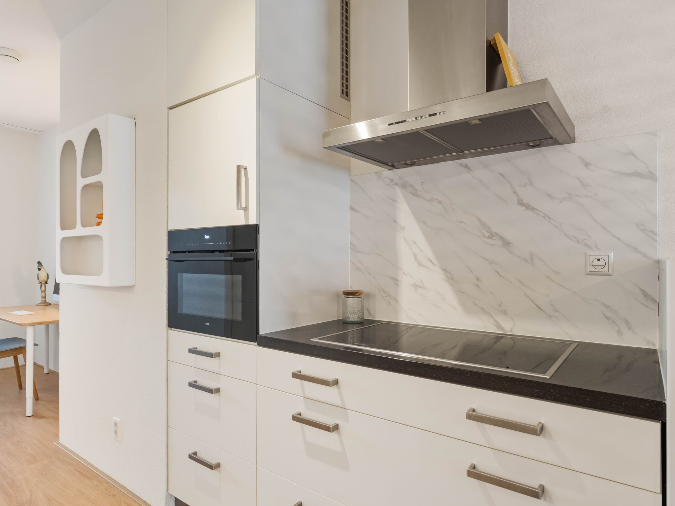 Photo 12 of Glenn Millerpad 12