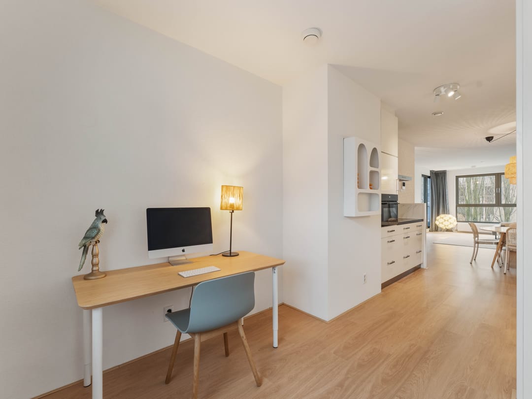 Photo 16 of Glenn Millerpad 12