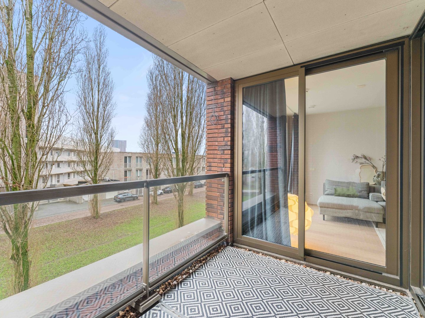 Photo 19 of Glenn Millerpad 12