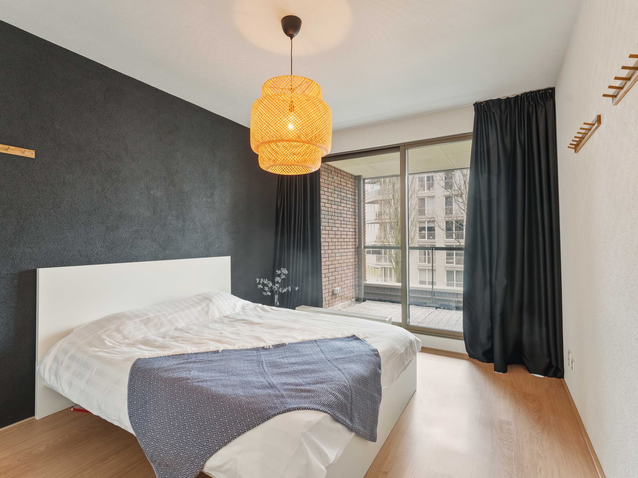 Photo 21 of Glenn Millerpad 12