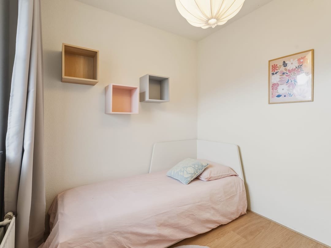 Photo 28 of Glenn Millerpad 12