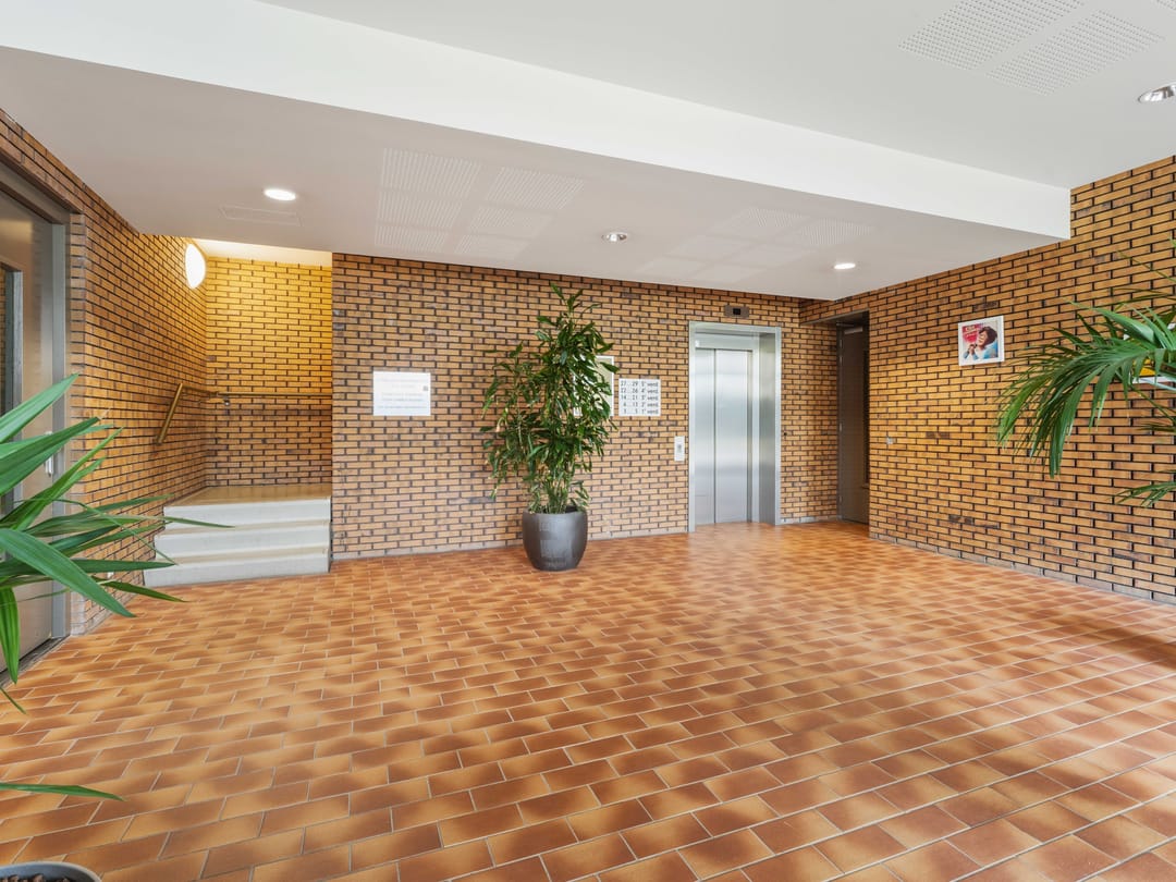 Photo 31 of Glenn Millerpad 12