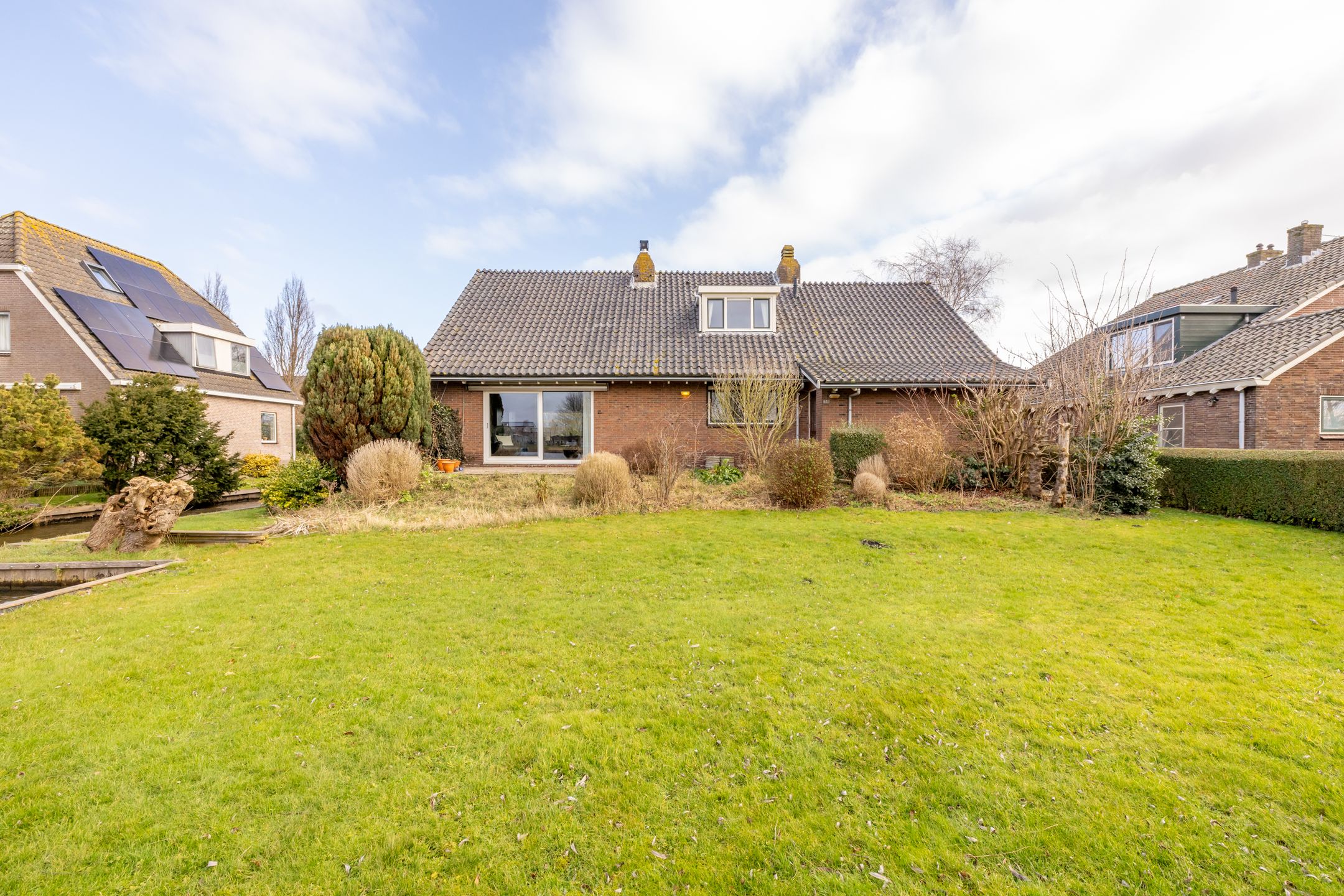 Foto 54 van Warderweg 19