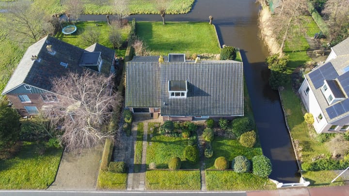 Spacious Detached Home with Stunning Water Views in Oosthuizen — 110