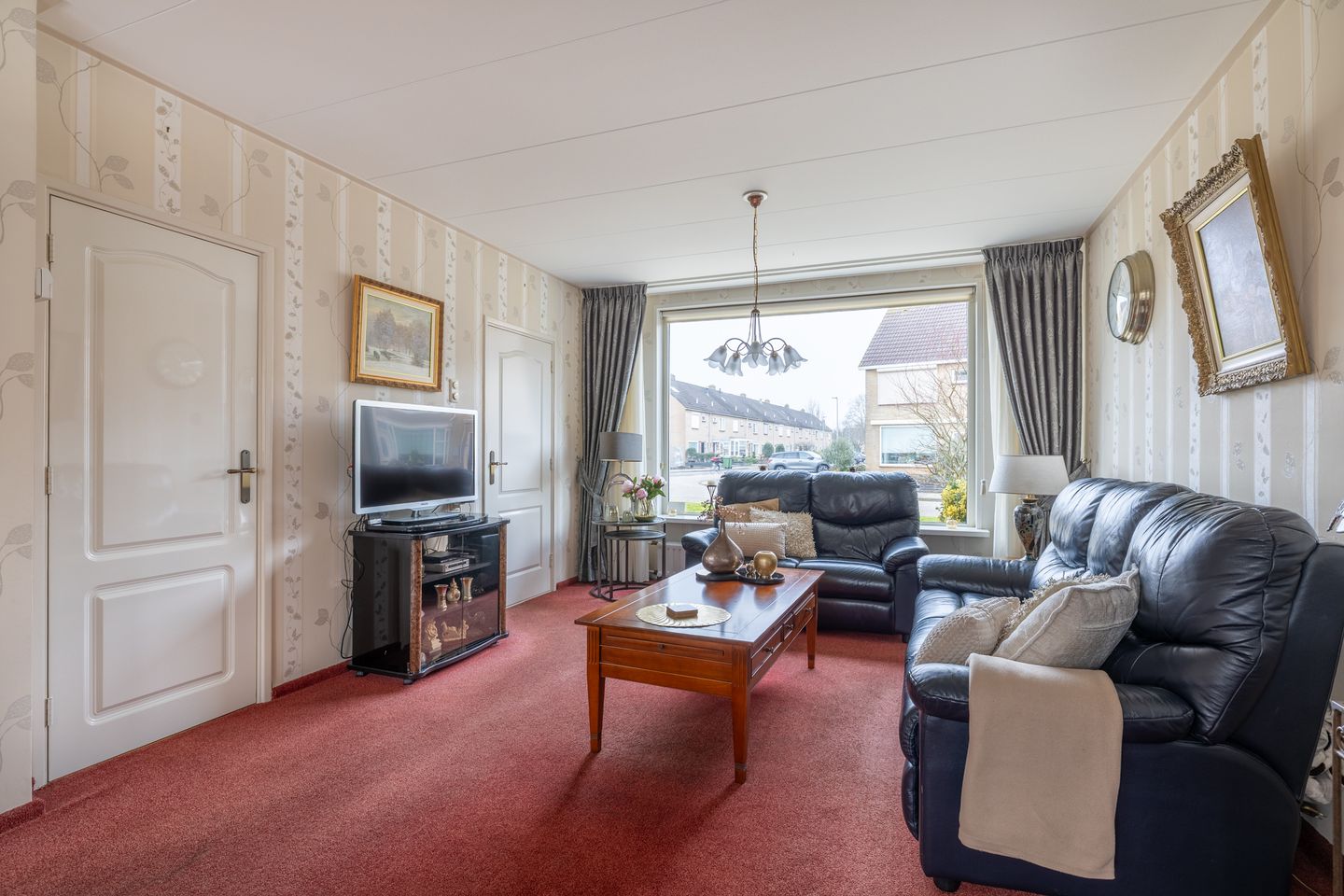 Foto 10 van Weegschaalstraat 18